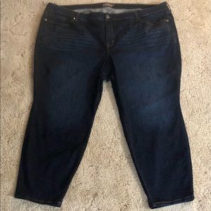 Torrid size 30R women’s dark blue jeans mid rise skinny vintage stretch